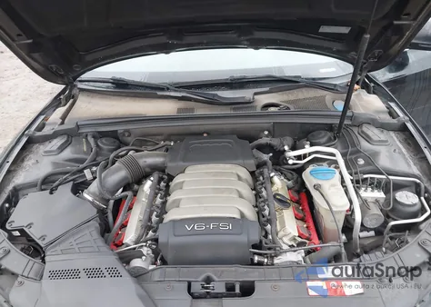 2009 Audi A5 3.2L из США, поврежденный, VIN WAUDK78T09A038593